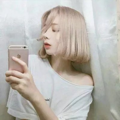 女人当官